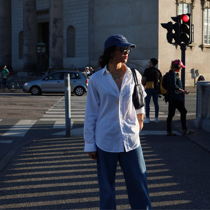 The Social Wine Club. Vintage Hat - Vintage Black - Cocktailored